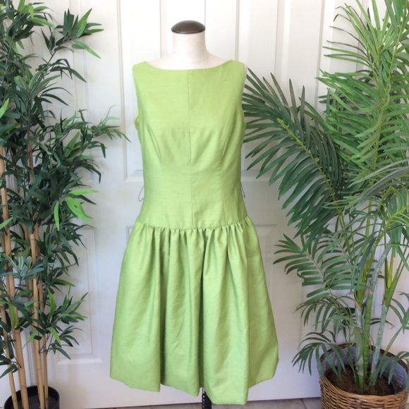 ABS Allen Schwartz Dresses & Skirts - ABS Evening 8 Green sleeveless Midi Dress